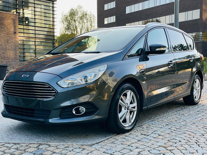 Ford S-MAX 2.0TDCi MANUÁL SERVISKA TAŽNÉ - fotka 4 z 46