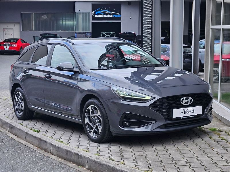 Hyundai i30 1,0 T-GDi 73kW, Smart Climate - fotka 7 z 33