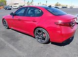 Alfa Romeo Giulia (2023) Auto na cestě - náhled 2