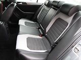 Volkswagen Jetta (2011) 1.6 TDi, ČR, AC, tempo, park - náhled 10