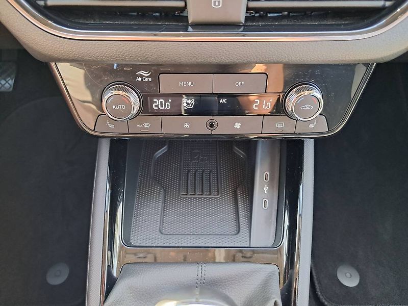 Škoda Kamiq (2024) Top SELECTION 1.0 TSI / 85KW M - fotka 14 z 30