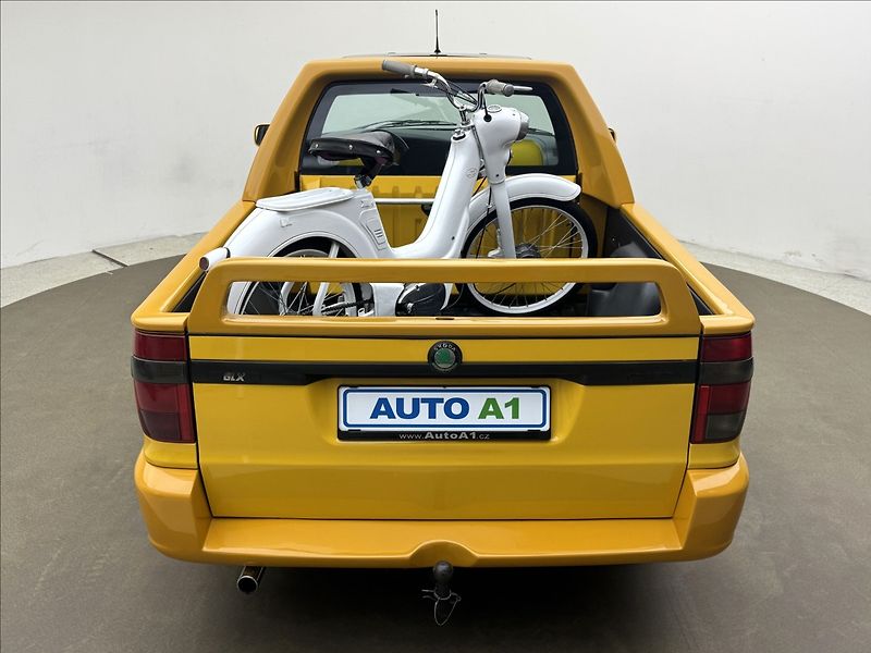 Škoda Felicia 1,6 FUN PO KOMPLETNÍ RENOVACI - fotka 5 z 33