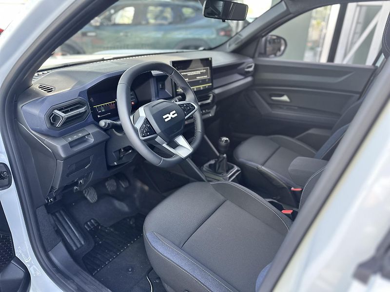Dacia Duster (2026) Expression 140 - SKLADEM  - fotka 7 z 14