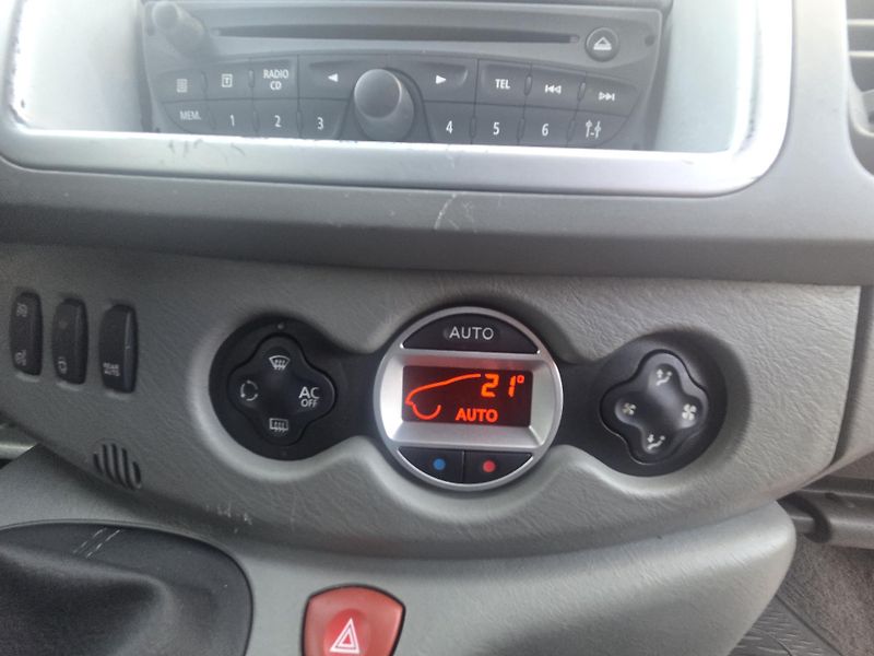 Renault Trafic 2.0 dCi 84KW Generation Evado - fotka 31 z 45