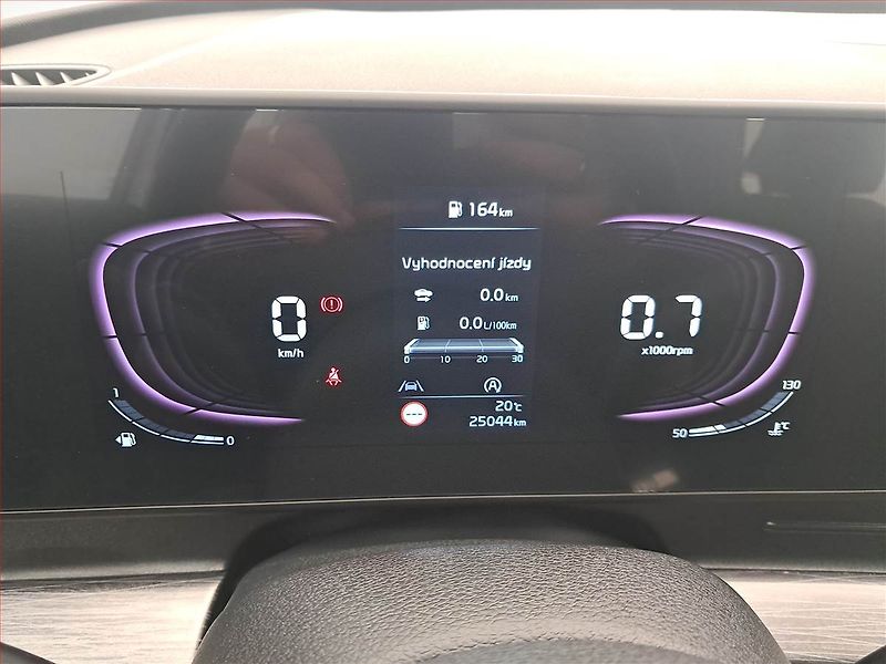 Kia Sportage (2022) Exclusive 1.6 T-GDI - fotka 11 z 17