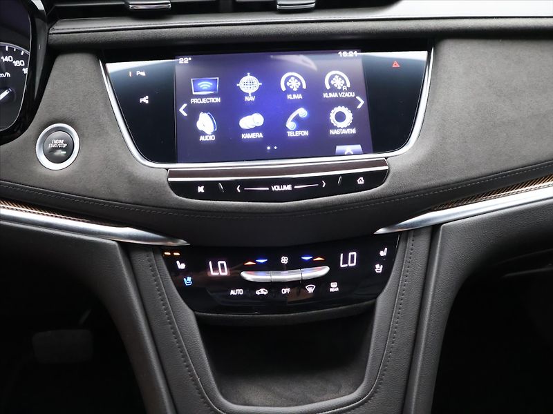 Cadillac XT5 3,7 V6 231kW 4x4 Luxury - fotka 24 z 37