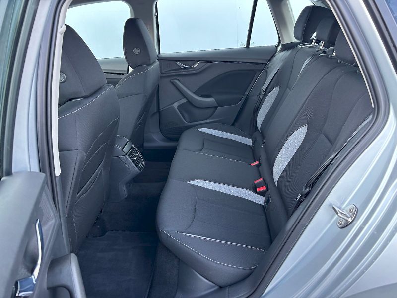 Škoda Kamiq (2025) 1.0 TSI 85kW Selection - fotka 25 z 35