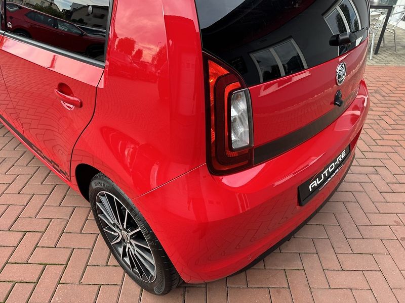 Škoda Citigo (2017) 1.0MPi Monte Carlo Bluetooth - fotka 43 z 48