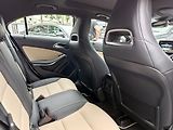 Mercedes-Benz Třídy A A220cdi 4Matic, CZ, 1.maj - náhled 14