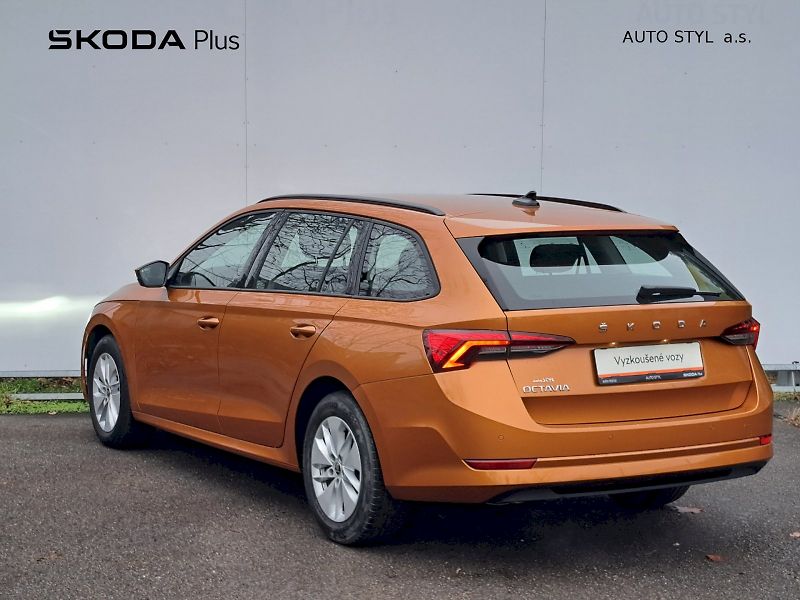 Škoda Octavia (2024) Ambition 1,5 TSI 110 KW - fotka 9 z 23