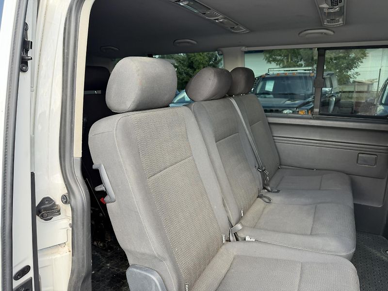 Volkswagen Caravelle 2.0 TDI 4x4 LONG 9 MIST - fotka 10 z 19