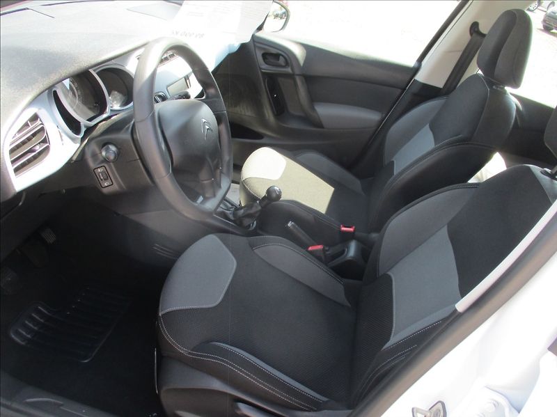 Citroën C3 1,2 VTi, klima, serv.kn., CZ - fotka 14 z 25
