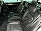 Volkswagen Passat 2.0TDi 4x4 DSG 190PS Kůže ACC - náhled 32