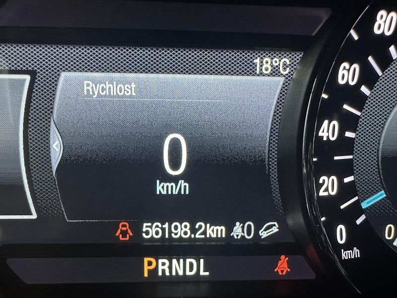 Ford Galaxy Titanium 2.5i HEV 190k aut. - fotka 21 z 33