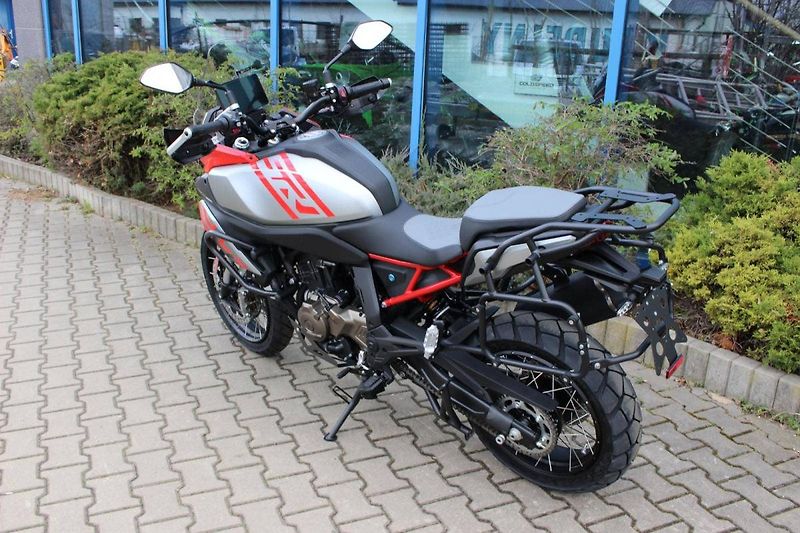 QJ Motor (2026) SRT 600 SX 2026 SKLADEM VČ KUF - fotka 7 z 9