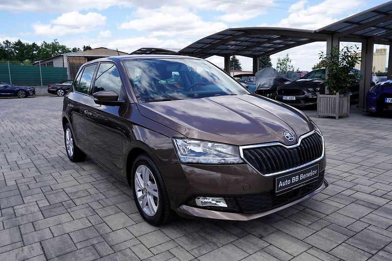 Škoda Fabia 1.0 TSI 81kW ČR/Al.kola/klima - fotka 8 z 38
