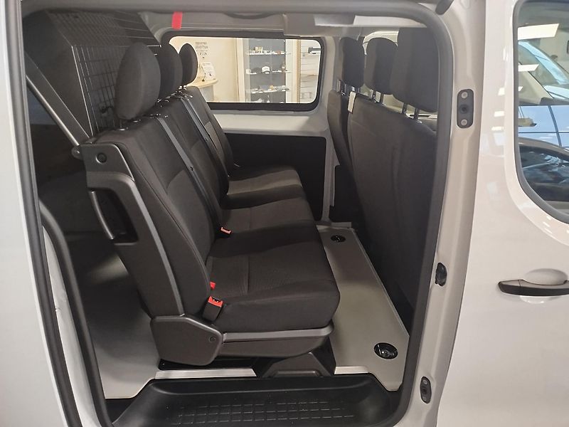 Fiat Scudo (2026) kombi Flexi 2,2 Mtj L3 150k - fotka 5 z 8