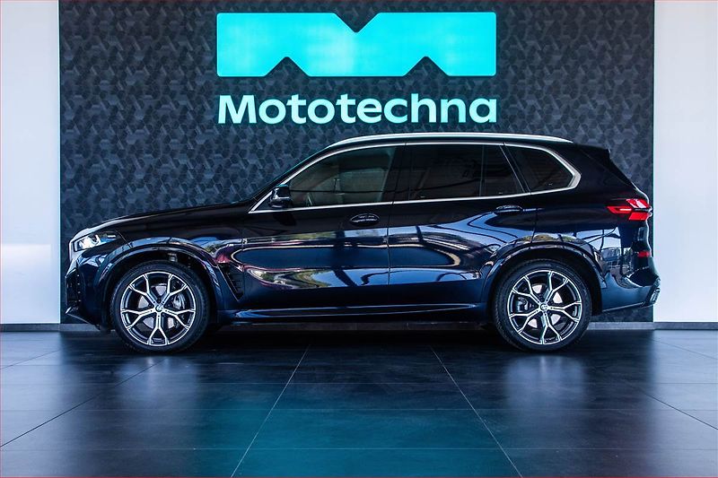BMW X5 (2024) xDrive30d - fotka 3 z 20