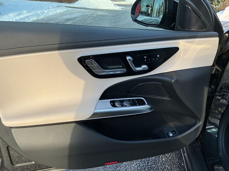 Mercedes-Benz Třídy E 220 d ALLTERRAIN 4MATIC - fotka 9 z 29