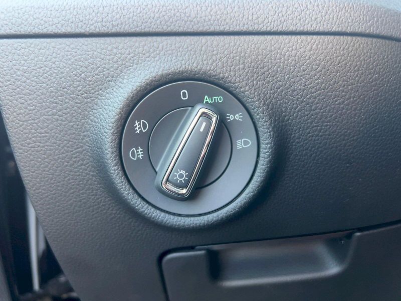 Škoda Superb (2023) COM GRT STY TD 110/2.0 6MP - fotka 23 z 30
