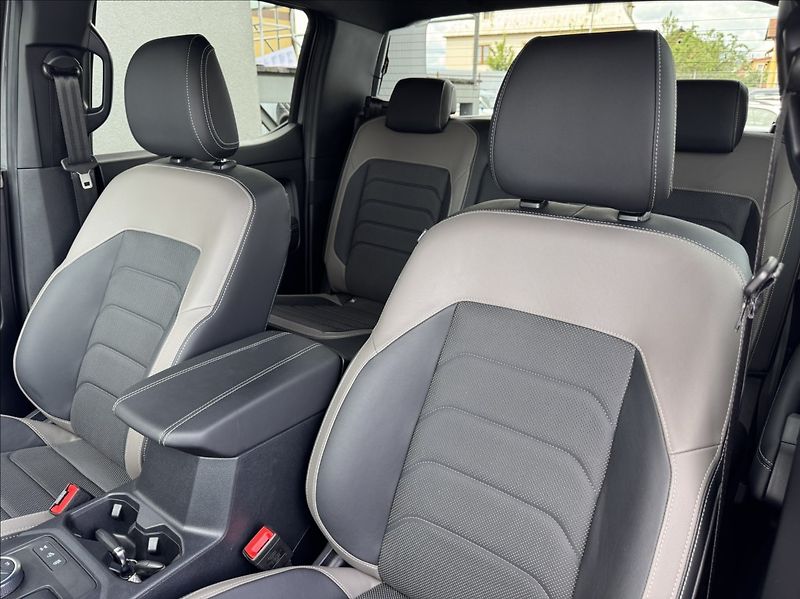 Volkswagen Amarok 3,0 TDI AVENTURA ACC DPH ČR - fotka 21 z 50