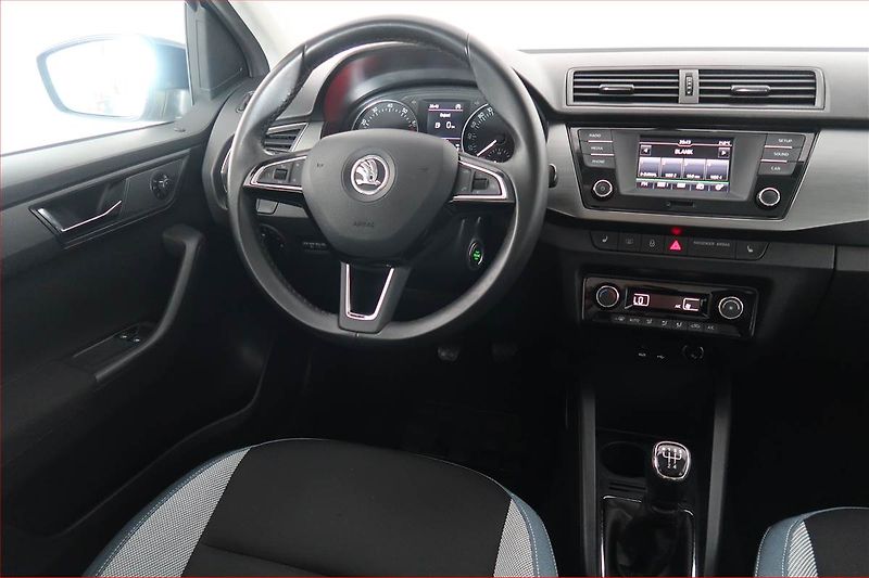 Škoda Fabia (2017) Style 1.2 TSI, Tempomat - fotka 7 z 18