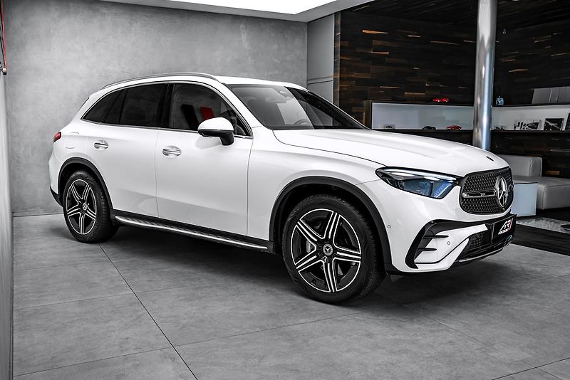 Mercedes-Benz GLC Digital light, 360 kamera, AMG - fotka 4 z 21