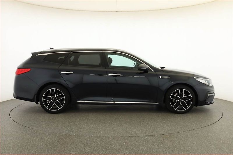 Kia Optima (2020) 1.6 CRDi, Automat, Serv.kniha - fotka 6 z 19
