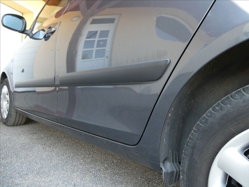 Škoda Fabia 1,2 TSi po servise,auto klima - fotka 14 z 48
