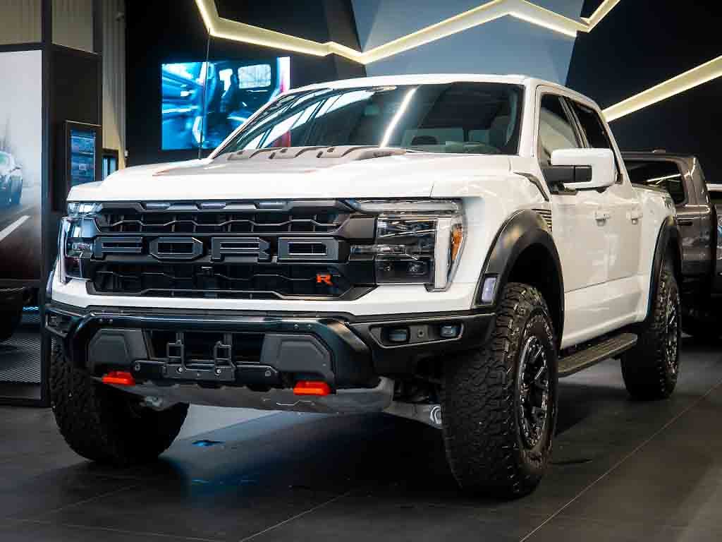 Ford F-150 5.2 V8 Supercharged R