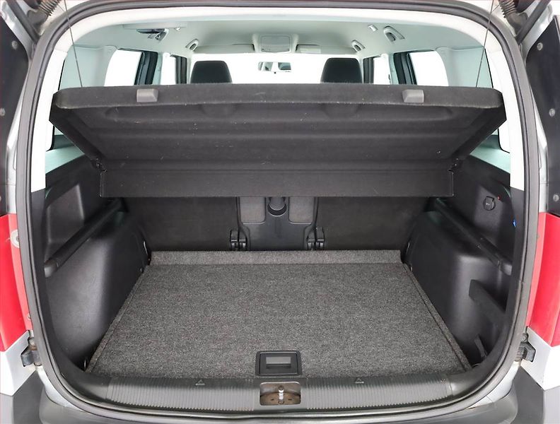 Škoda Yeti (2011) 1.2 TSI, Tempomat - fotka 13 z 13