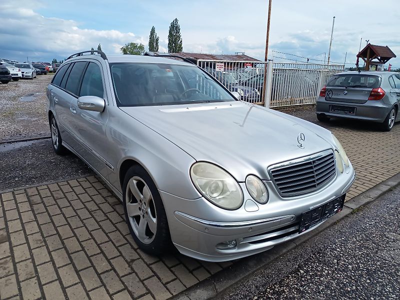 Mercedes-Benz Třídy E (2004) 3.2 165kw - fotka 6 z 40