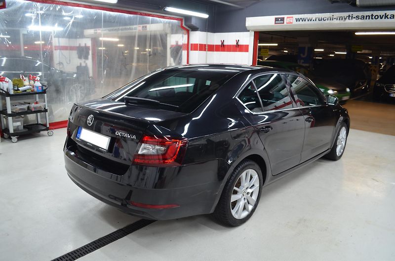 Škoda Octavia (2017) III.Style 1,8, DPH, DSG,180Ps - fotka 5 z 24