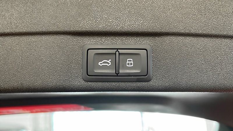 Audi A5 E-Hybrid S-line Tech Plus B&O - fotka 14 z 19