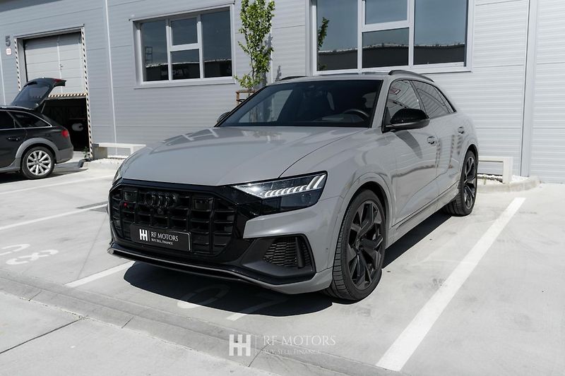 Audi SQ8 (2022) 4.0 TFSI 373kW quattro - fotka 3 z 44