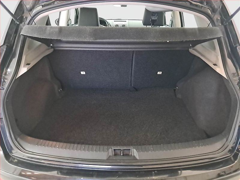Nissan Qashqai (2009) 2.0, Serv.kniha, Tempomat - fotka 14 z 19