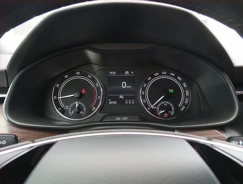 Škoda Kamiq (2022) Scoutline 1.0 TSI - fotka 11 z 19