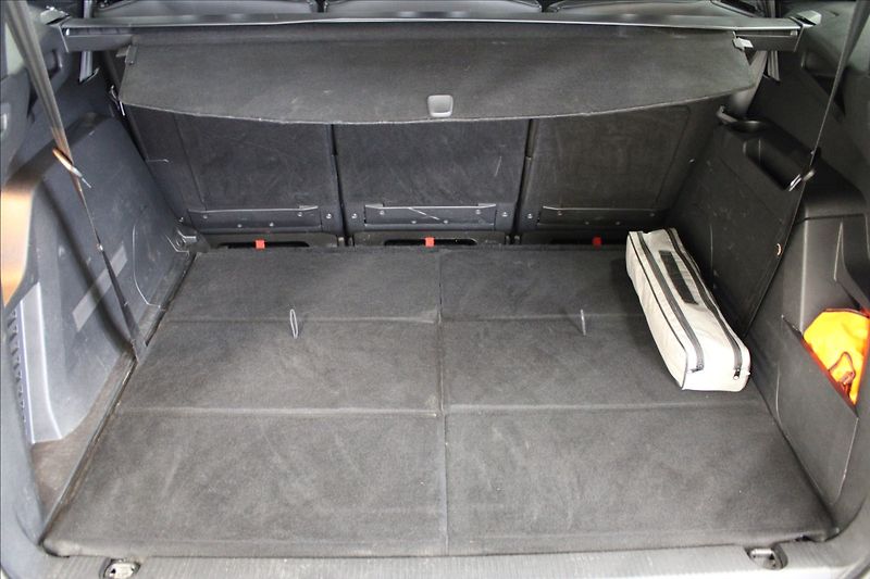 Peugeot 5008 1,5 HDi 1.majitel CZ 7 míst - fotka 5 z 35