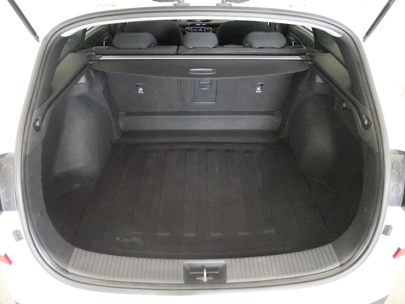 Hyundai i30 - fotka 27 z 31
