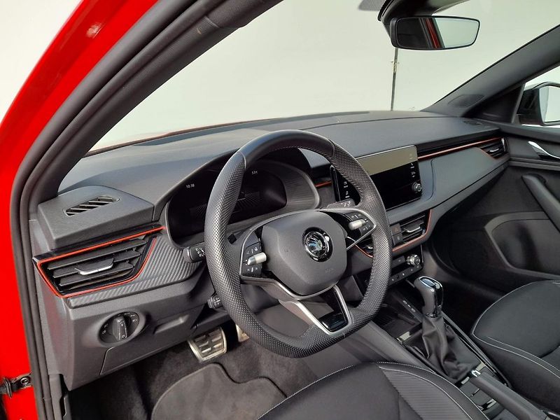 Škoda Scala Monte Carlo 1.0TSI 85kW 7AP - fotka 14 z 20