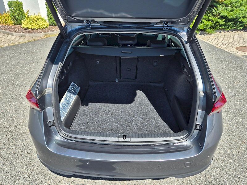 Škoda Octavia (2025) Top Selection 1.5TSi M-HEV 110 - fotka 15 z 31