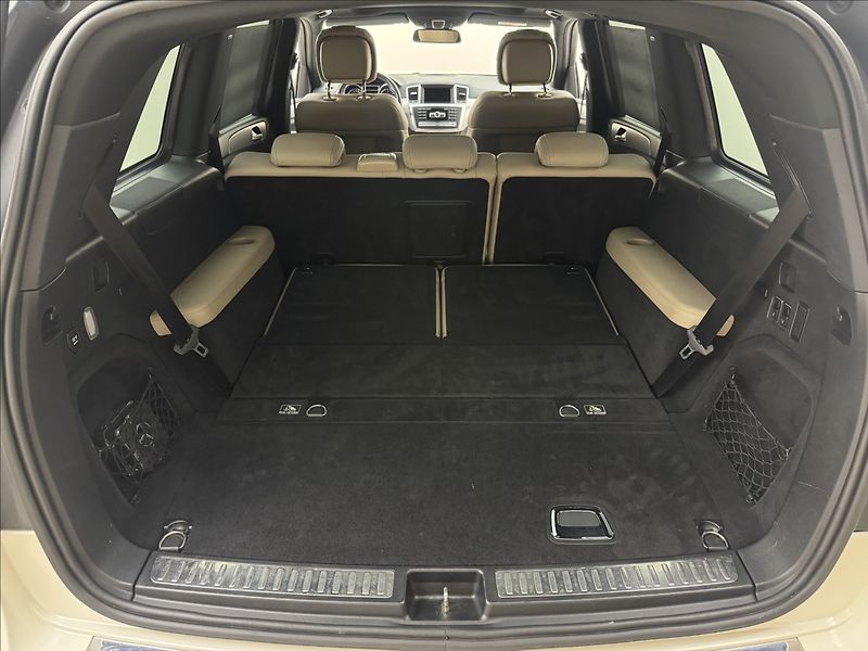 Mercedes-Benz GL 3,0 DPH AMG 4X4 NZTOP 360° TZ - fotka 47 z 48