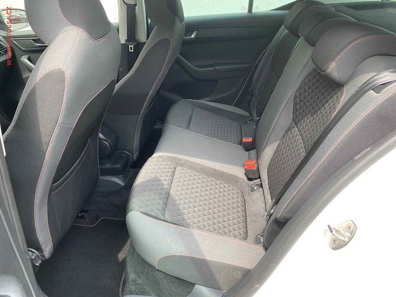 Škoda Fabia (2018) 1.4 TSi, Edition R5, DSG - fotka 10 z 18