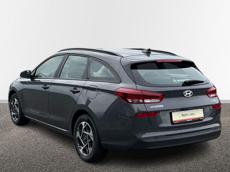 Hyundai i30 MHEV Smart DCT - fotka 15 z 25