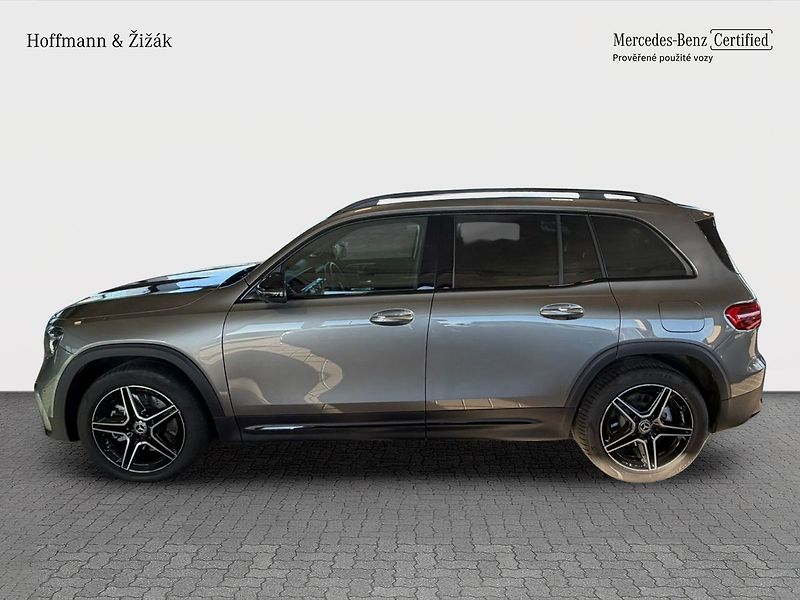 Mercedes-Benz GLB 220d 4M - fotka 8 z 13
