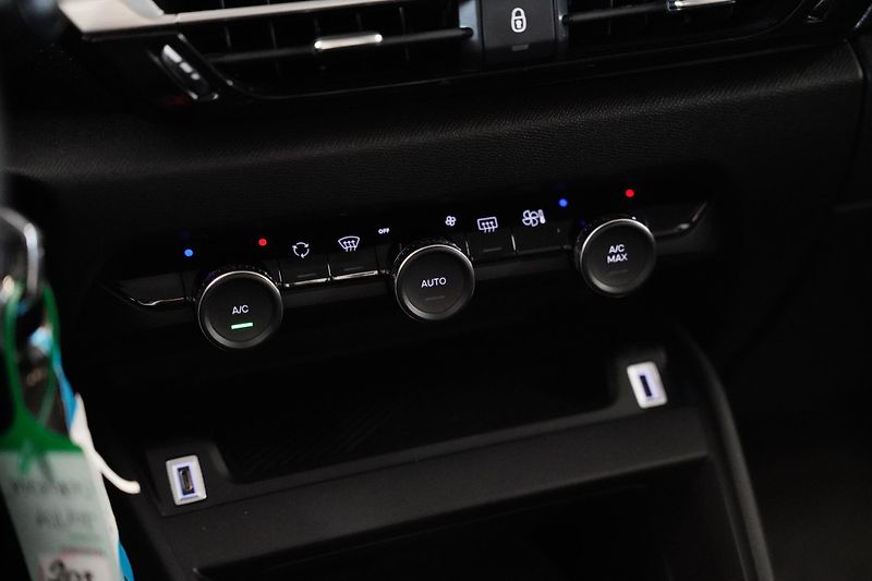Citroën C4 - fotka 22 z 26