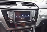 Volkswagen Touran (2017) 1.4TSI 110kw CLBMT TAŽ NAV APP - náhled 25