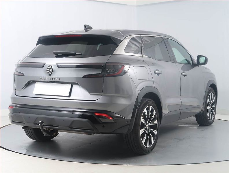 Renault Austral (2023) 1.3 T MHEV - fotka 5 z 14