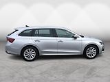 Škoda Octavia Combi - náhled 8