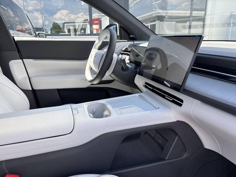 Xpeng G6 (2026) AWD Performance - fotka 13 z 15